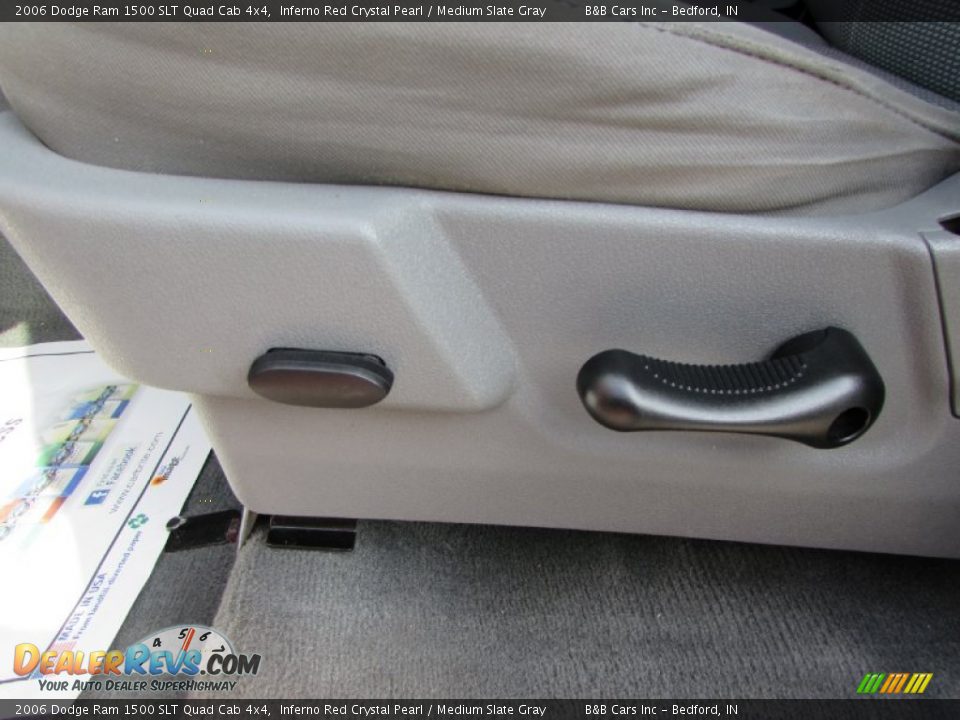 2006 Dodge Ram 1500 SLT Quad Cab 4x4 Inferno Red Crystal Pearl / Medium Slate Gray Photo #28