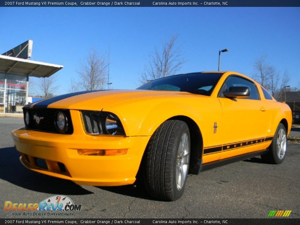 2007 Ford Mustang V6 Premium Coupe Grabber Orange / Dark Charcoal Photo #6