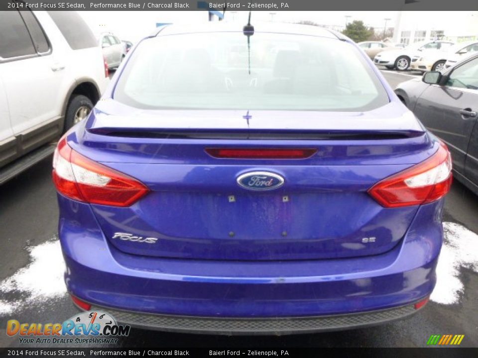 2014 Ford Focus SE Sedan Performance Blue / Charcoal Black Photo #3