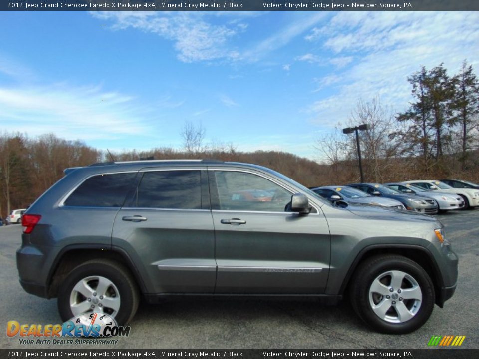2012 Jeep Grand Cherokee Laredo X Package 4x4 Mineral Gray Metallic / Black Photo #2