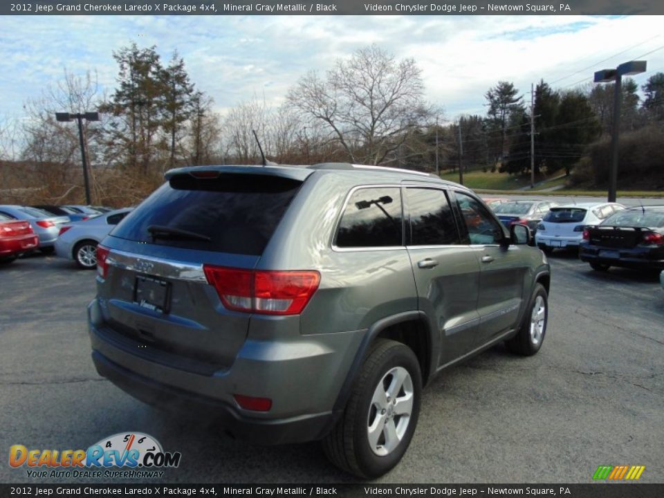 2012 Jeep Grand Cherokee Laredo X Package 4x4 Mineral Gray Metallic / Black Photo #3