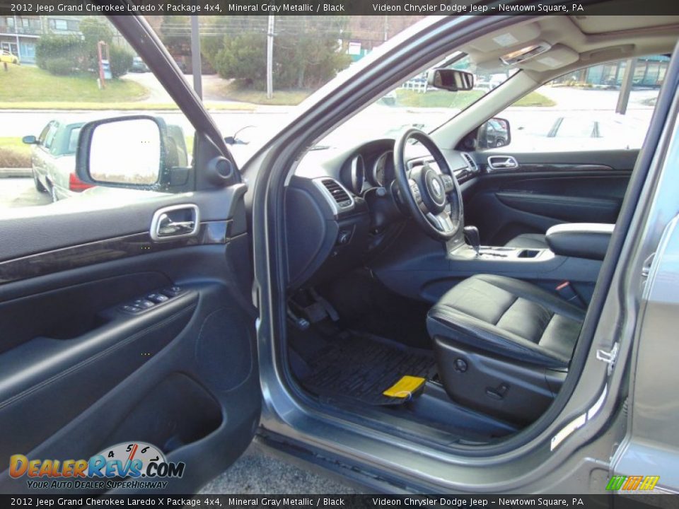 2012 Jeep Grand Cherokee Laredo X Package 4x4 Mineral Gray Metallic / Black Photo #13