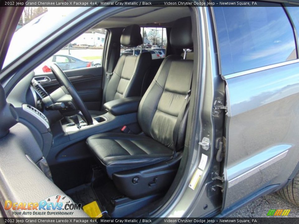 2012 Jeep Grand Cherokee Laredo X Package 4x4 Mineral Gray Metallic / Black Photo #14