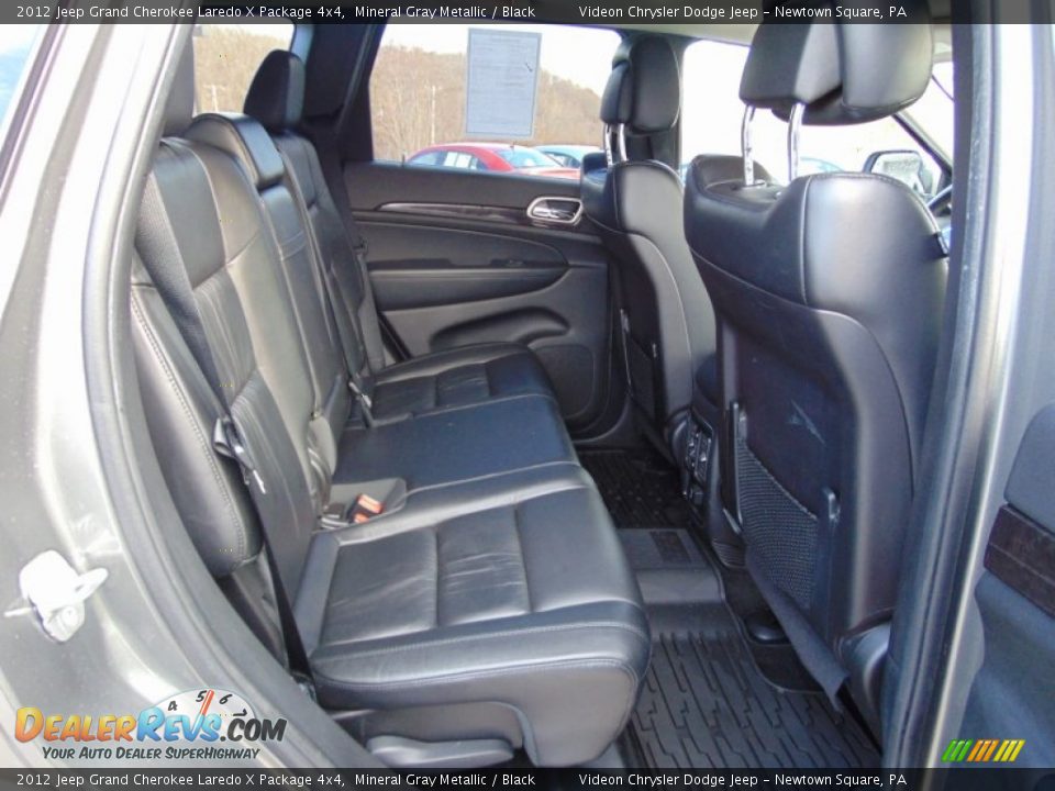 2012 Jeep Grand Cherokee Laredo X Package 4x4 Mineral Gray Metallic / Black Photo #18