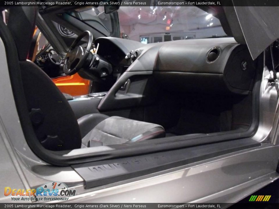 2005 Lamborghini Murcielago Roadster Grigio Antares (Dark Silver) / Nero Perseus Photo #36