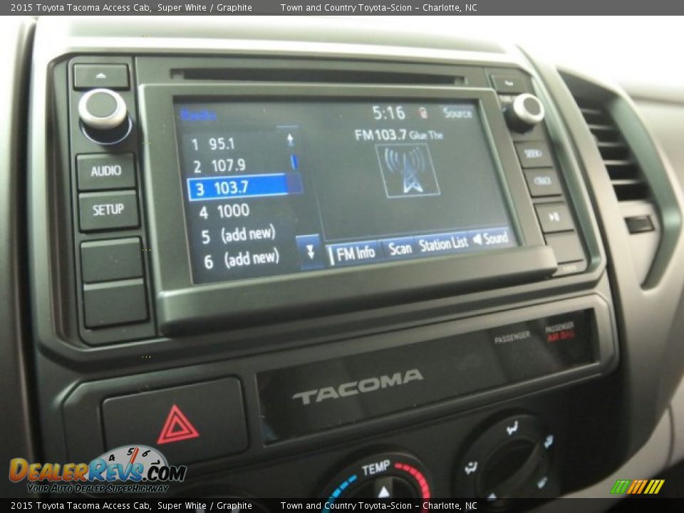 2015 Toyota Tacoma Access Cab Super White / Graphite Photo #18