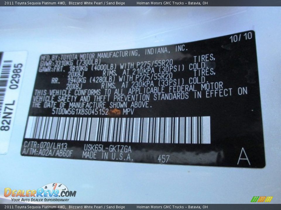 2011 Toyota Sequoia Platinum 4WD Blizzard White Pearl / Sand Beige Photo #4