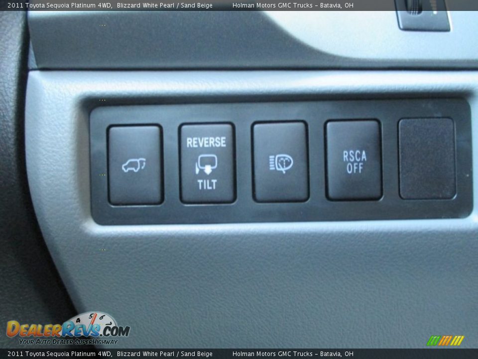2011 Toyota Sequoia Platinum 4WD Blizzard White Pearl / Sand Beige Photo #17