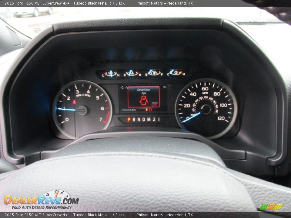 2015 Ford F150 XLT SuperCrew 4x4 Tuxedo Black Metallic / Black Photo #35