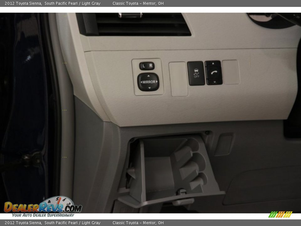 2012 Toyota Sienna South Pacific Pearl / Light Gray Photo #5