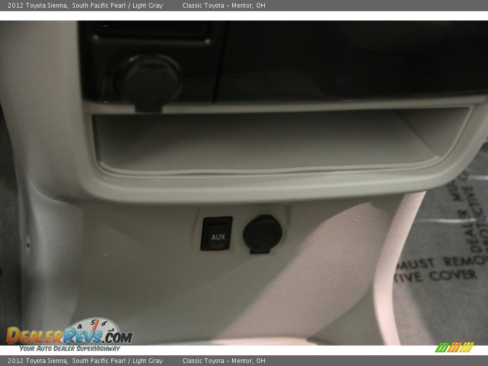2012 Toyota Sienna South Pacific Pearl / Light Gray Photo #13