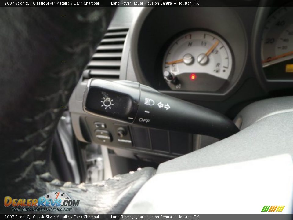 2007 Scion tC Classic Silver Metallic / Dark Charcoal Photo #16