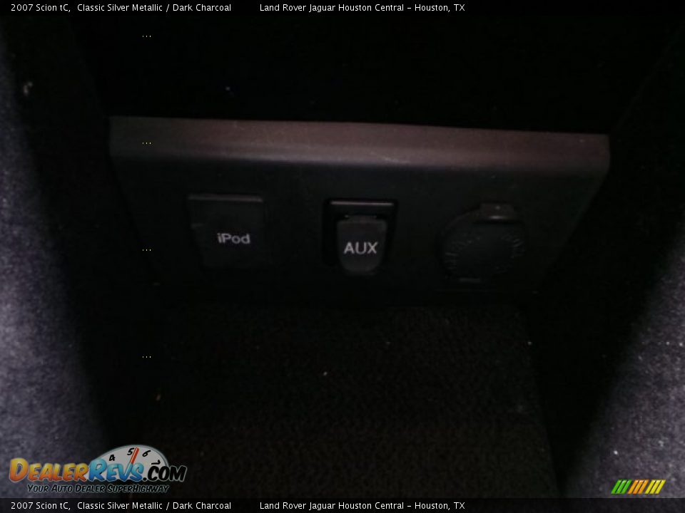 2007 Scion tC Classic Silver Metallic / Dark Charcoal Photo #24