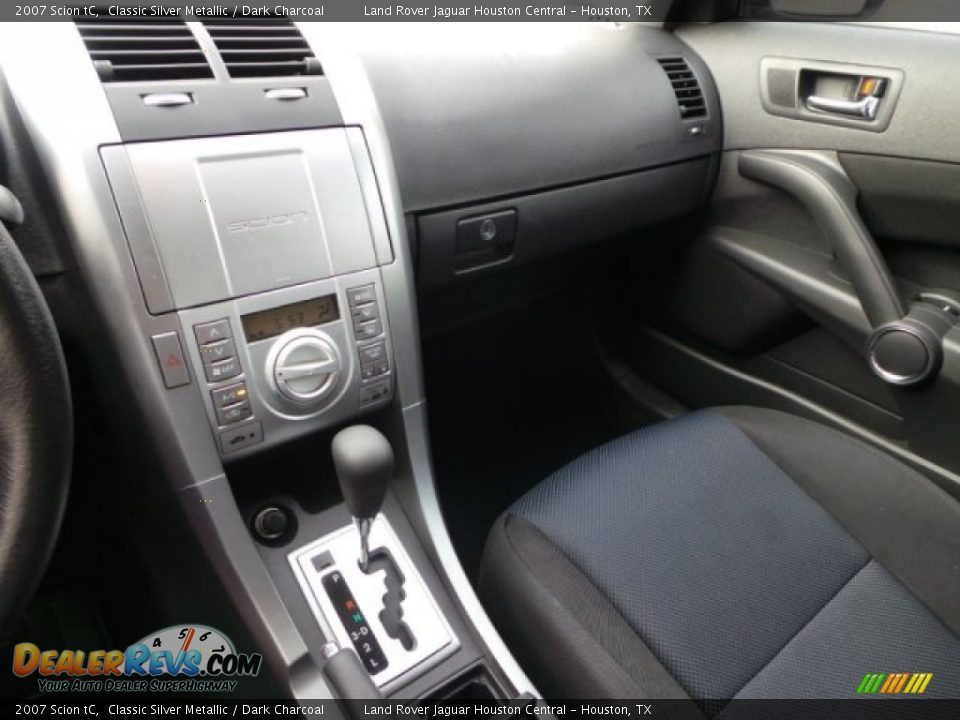 2007 Scion tC Classic Silver Metallic / Dark Charcoal Photo #25