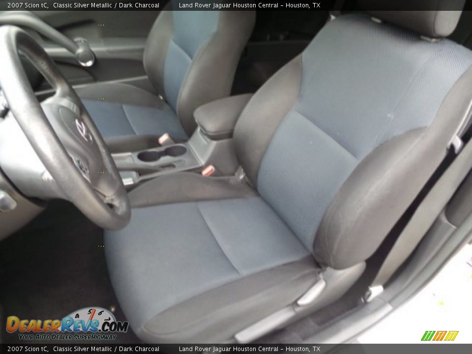2007 Scion tC Classic Silver Metallic / Dark Charcoal Photo #32
