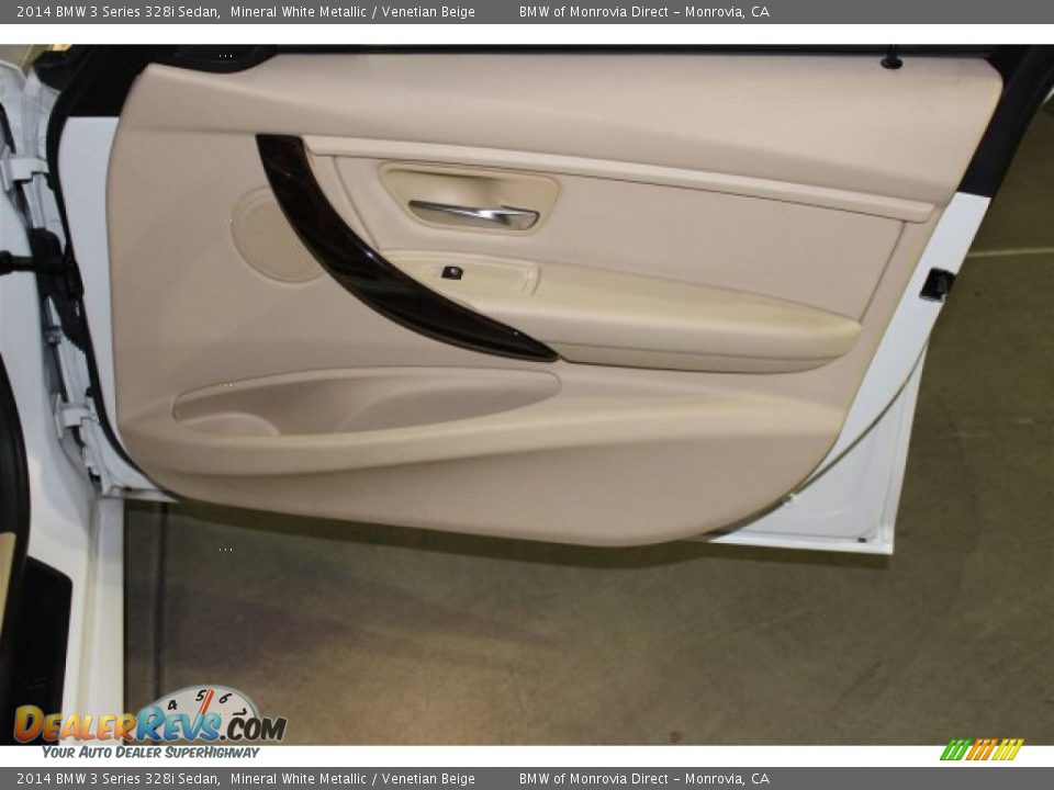 2014 BMW 3 Series 328i Sedan Mineral White Metallic / Venetian Beige Photo #15