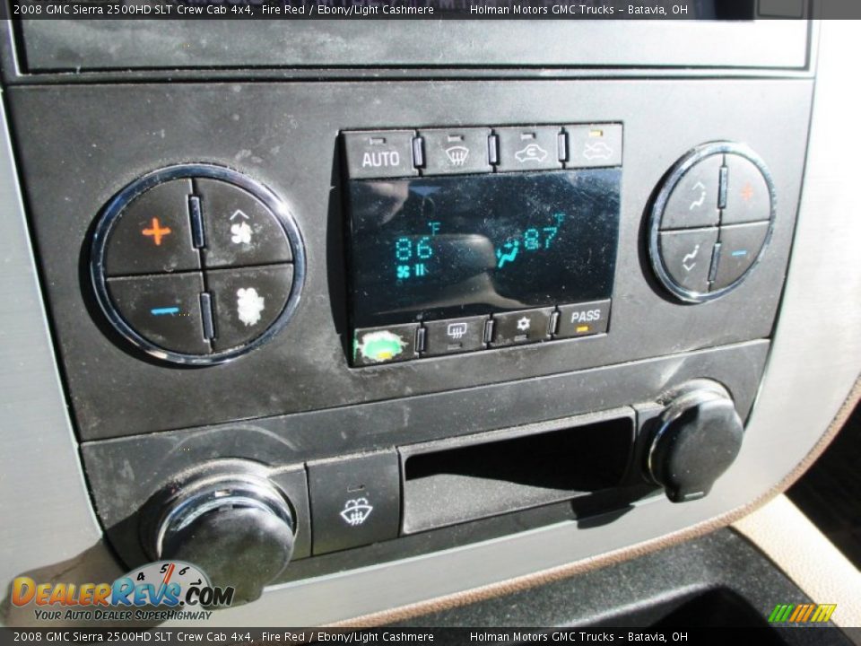 2008 GMC Sierra 2500HD SLT Crew Cab 4x4 Fire Red / Ebony/Light Cashmere Photo #8