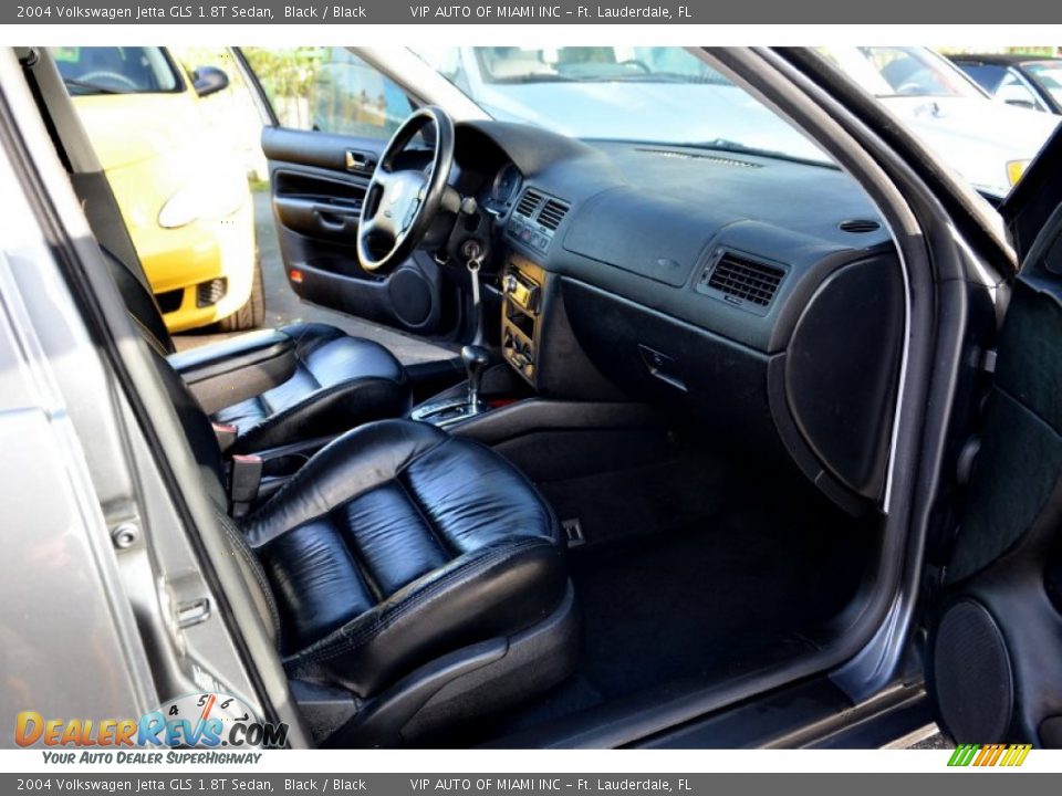 2004 Volkswagen Jetta GLS 1.8T Sedan Black / Black Photo #20