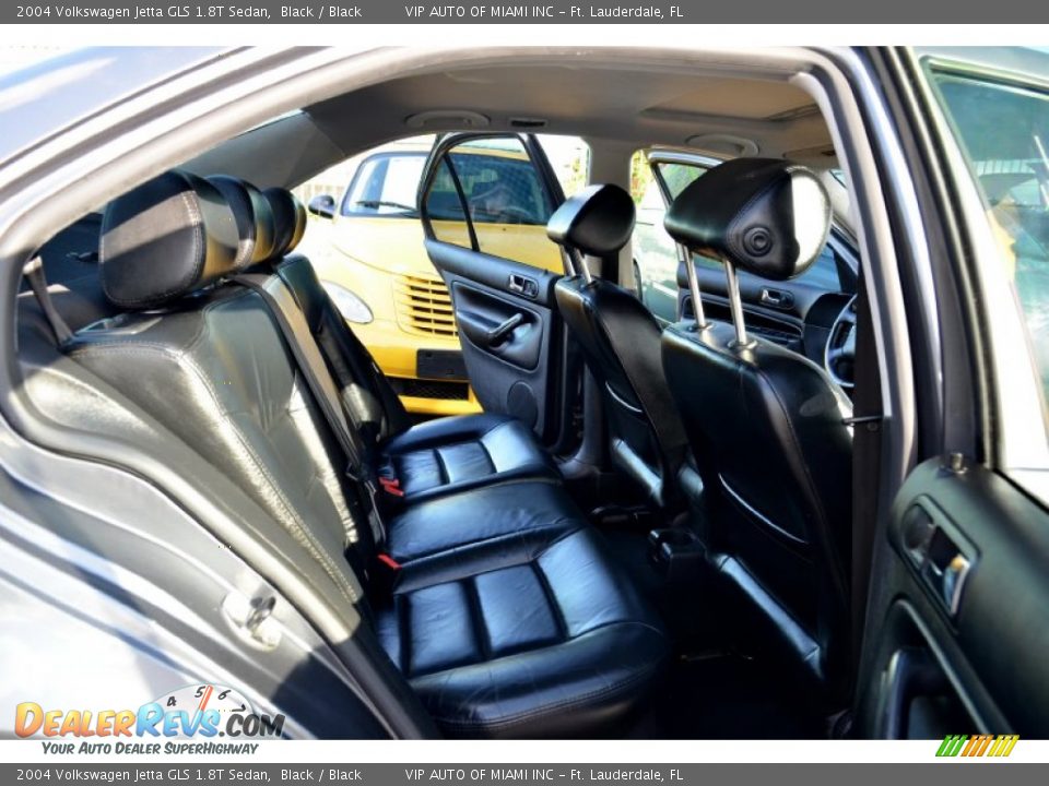 2004 Volkswagen Jetta GLS 1.8T Sedan Black / Black Photo #22