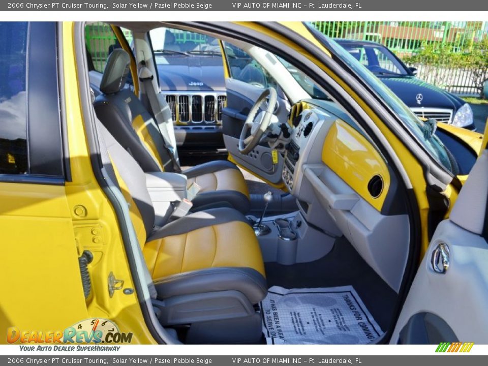 2006 Chrysler PT Cruiser Touring Solar Yellow / Pastel Pebble Beige Photo #16