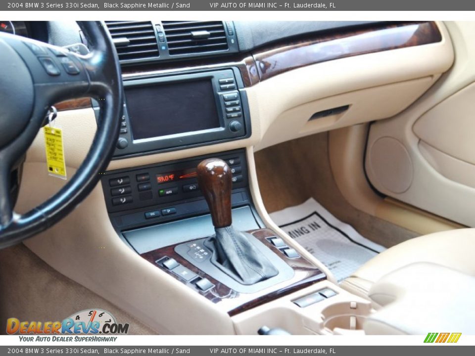 2004 BMW 3 Series 330i Sedan Black Sapphire Metallic / Sand Photo #14