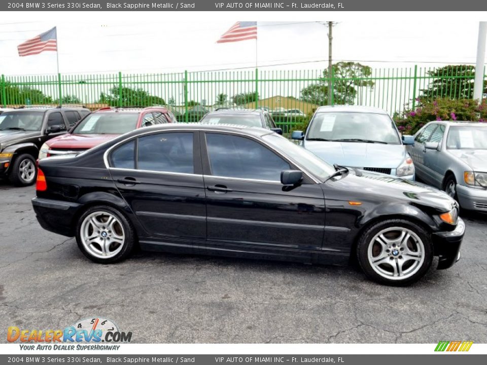 2004 BMW 3 Series 330i Sedan Black Sapphire Metallic / Sand Photo #24