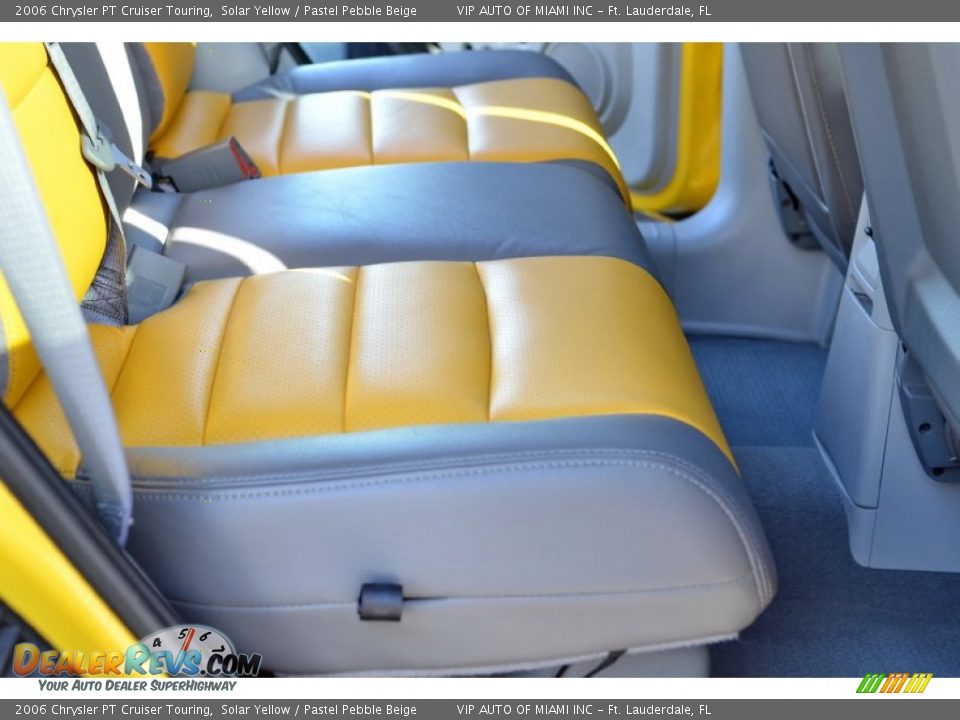 2006 Chrysler PT Cruiser Touring Solar Yellow / Pastel Pebble Beige Photo #34