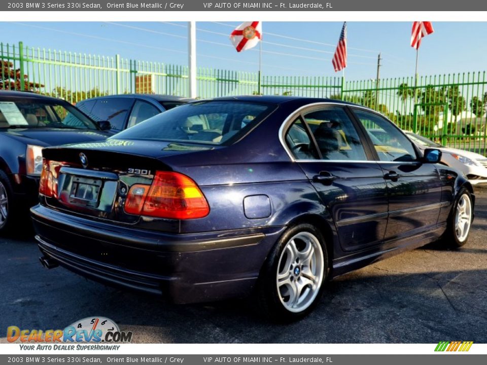 2003 BMW 3 Series 330i Sedan Orient Blue Metallic / Grey Photo #10