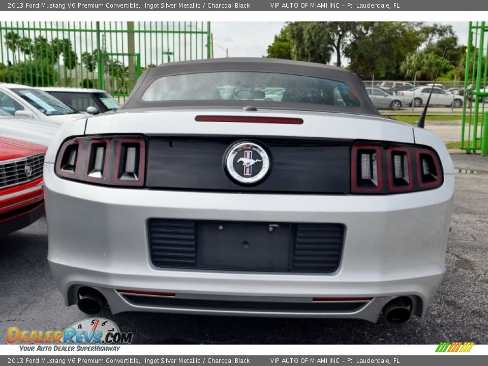 2013 Ford Mustang V6 Premium Convertible Ingot Silver Metallic / Charcoal Black Photo #14