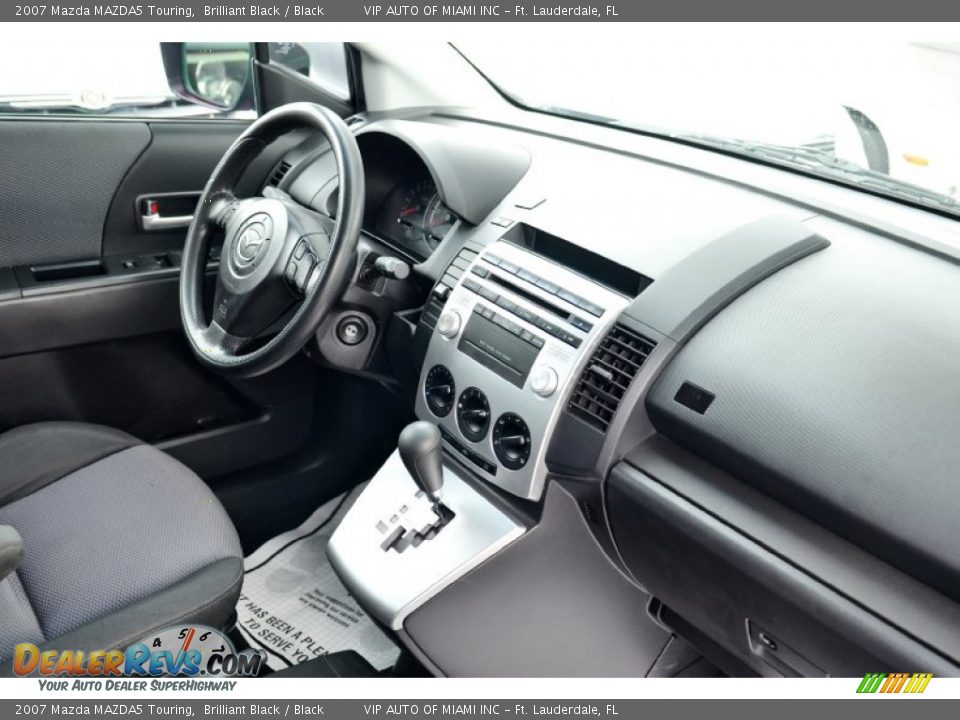 Dashboard of 2007 Mazda MAZDA5 Touring Photo #13
