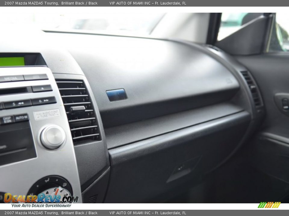 2007 Mazda MAZDA5 Touring Brilliant Black / Black Photo #26