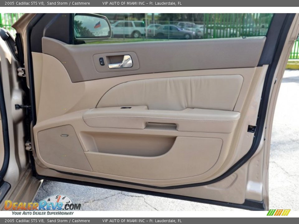 2005 Cadillac STS V8 Sand Storm / Cashmere Photo #11
