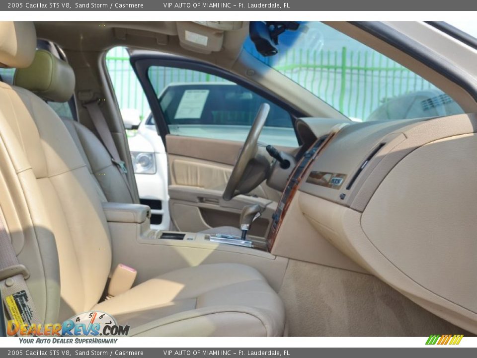 2005 Cadillac STS V8 Sand Storm / Cashmere Photo #12