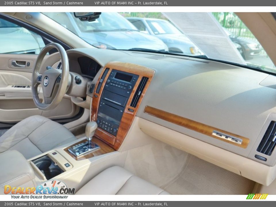 2005 Cadillac STS V8 Sand Storm / Cashmere Photo #15