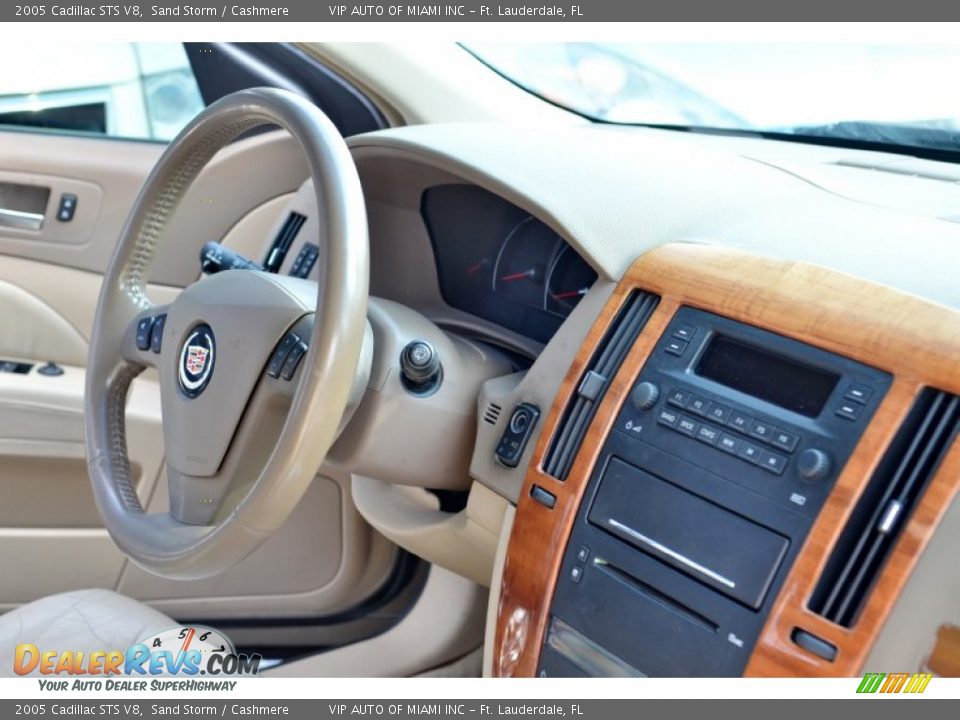 2005 Cadillac STS V8 Sand Storm / Cashmere Photo #16