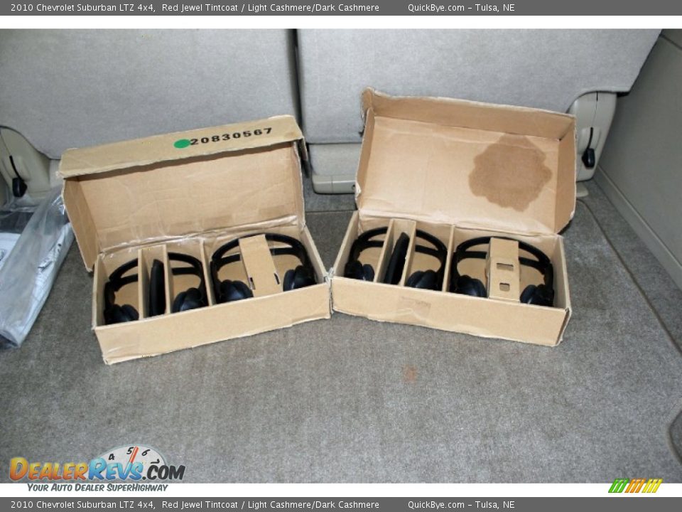 2010 Chevrolet Suburban LTZ 4x4 Red Jewel Tintcoat / Light Cashmere/Dark Cashmere Photo #21