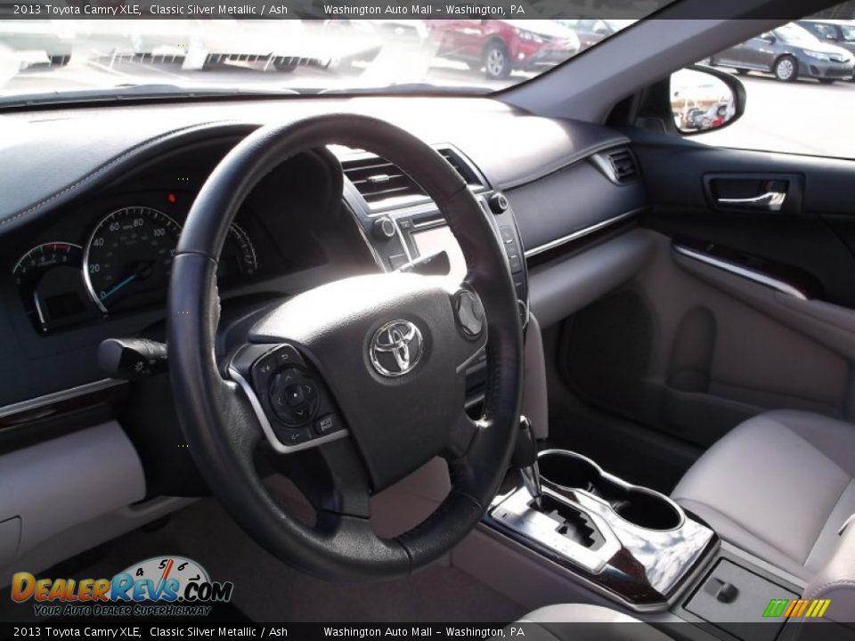 2013 Toyota Camry XLE Classic Silver Metallic / Ash Photo #10