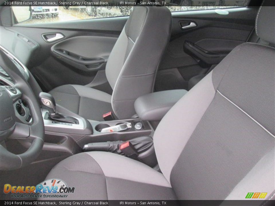 2014 Ford Focus SE Hatchback Sterling Gray / Charcoal Black Photo #26