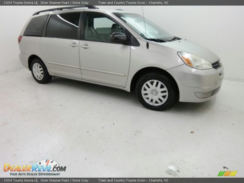 2004 Toyota Sienna LE Silver Shadow Pearl / Stone Gray Photo #4