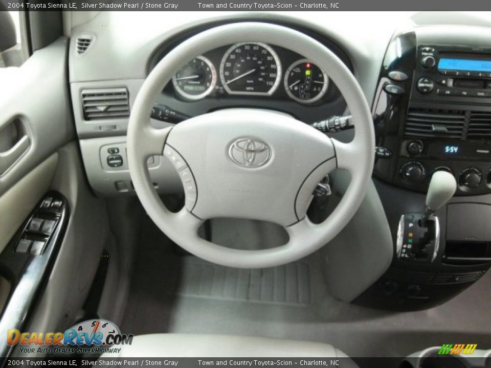 2004 Toyota Sienna LE Silver Shadow Pearl / Stone Gray Photo #28