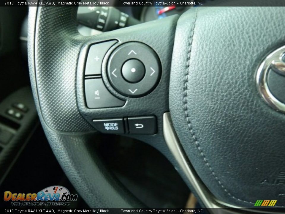 2013 Toyota RAV4 XLE AWD Magnetic Gray Metallic / Black Photo #27