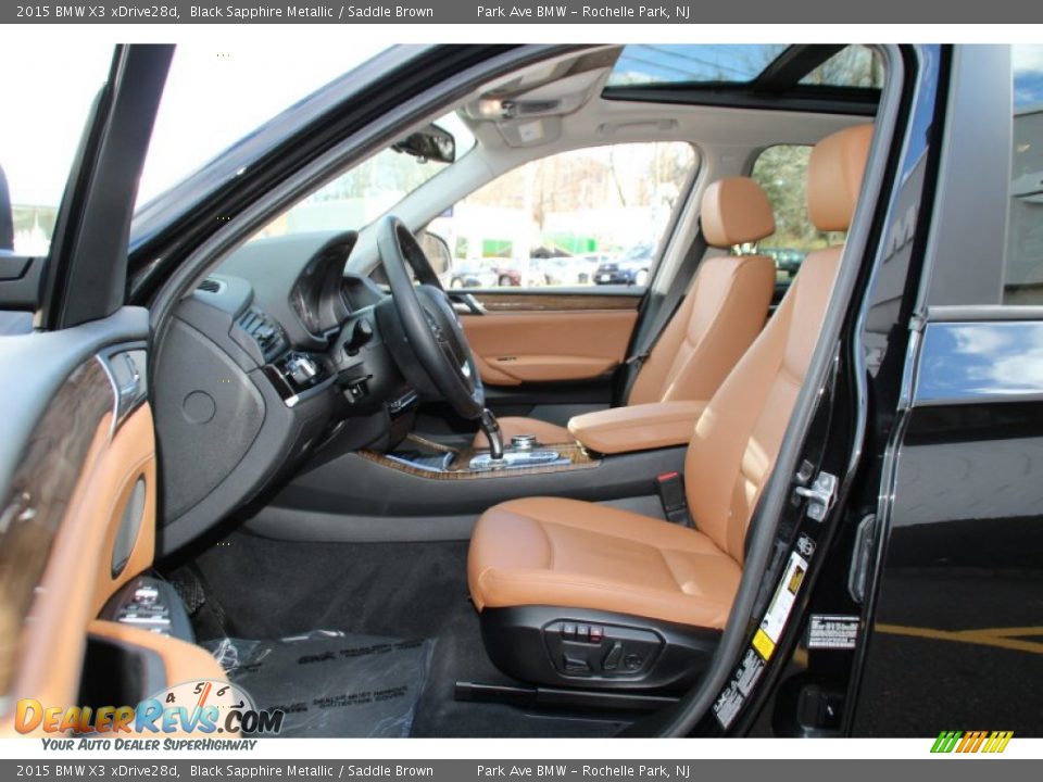 Front Seat of 2015 BMW X3 xDrive28d Photo #11