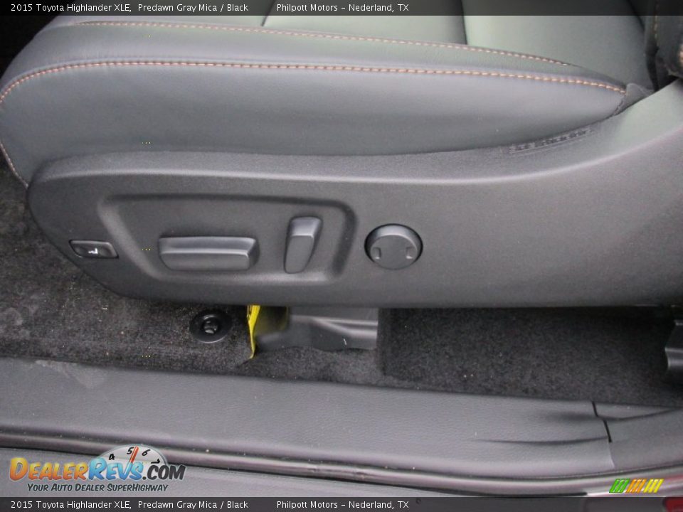 2015 Toyota Highlander XLE Predawn Gray Mica / Black Photo #26