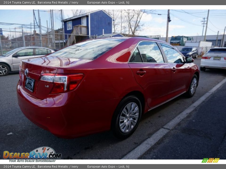 2014 Toyota Camry LE Barcelona Red Metallic / Ivory Photo #4