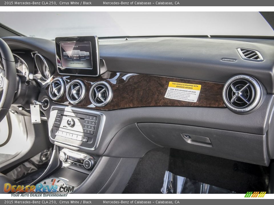Dashboard of 2015 Mercedes-Benz CLA 250 Photo #8