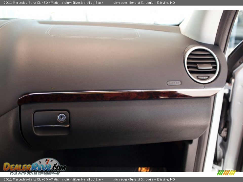 2011 Mercedes-Benz GL 450 4Matic Iridium Silver Metallic / Black Photo #31