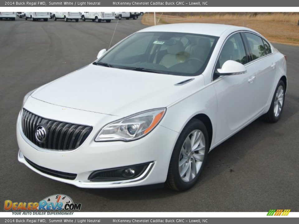 2014 Buick Regal FWD Summit White / Light Neutral Photo #2