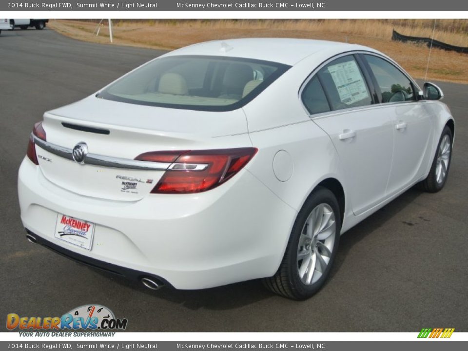 2014 Buick Regal FWD Summit White / Light Neutral Photo #5