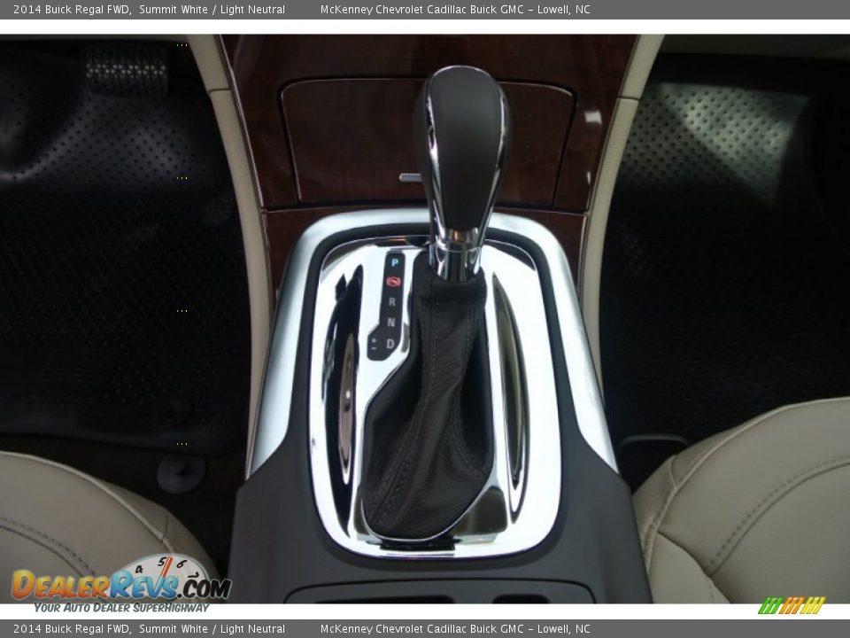2014 Buick Regal FWD Summit White / Light Neutral Photo #10
