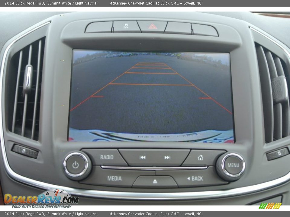 2014 Buick Regal FWD Summit White / Light Neutral Photo #13